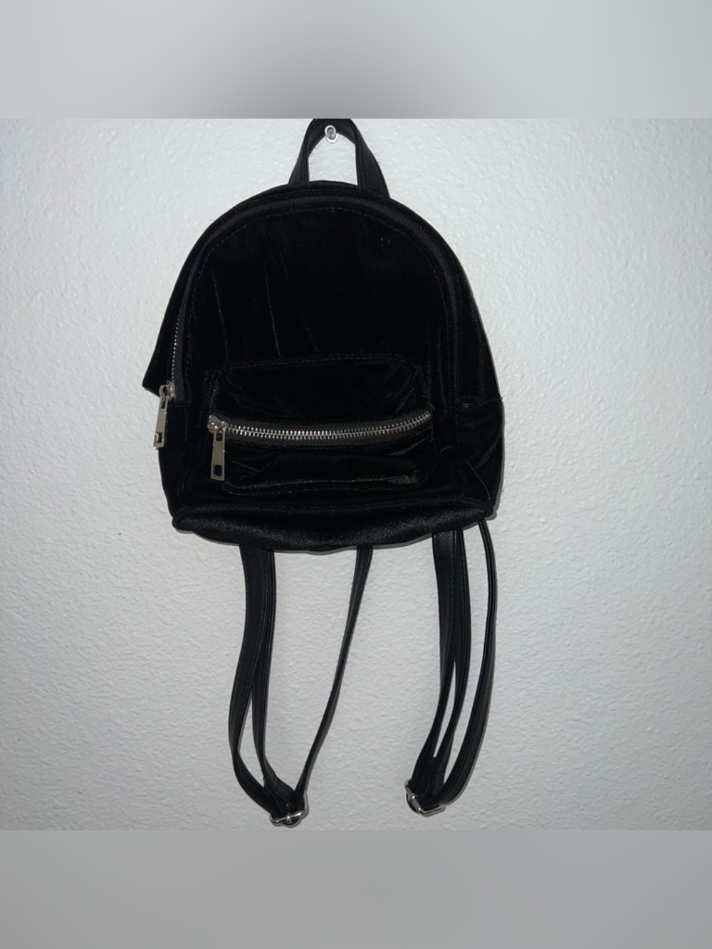 MADDEN GIRL Black Velvet Mini Backpack - Stylish Everyday Women’s Bag